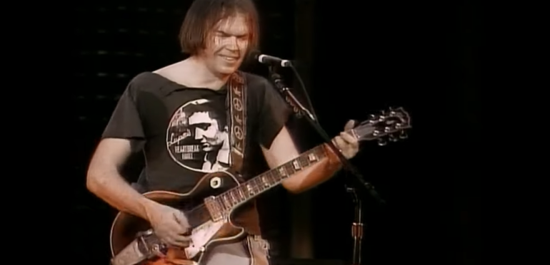 8 vergeten Neil Young-demo's opgedoken