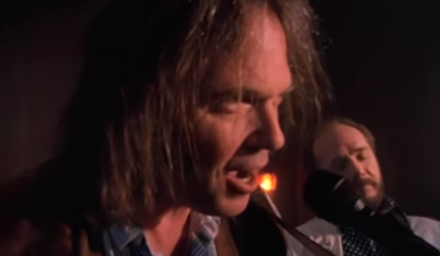 Spotify past richtlijnen aan na kritiek Neil Young
