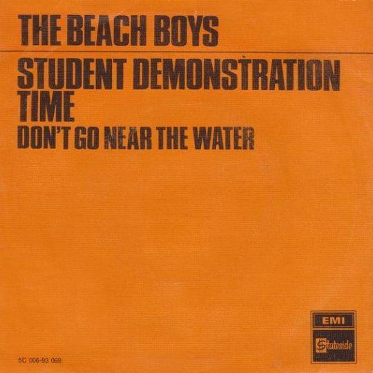 Coverafbeelding Student Demonstration Time - The Beach Boys
