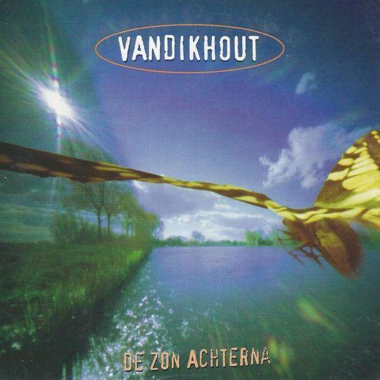 Coverafbeelding De Zon Achterna - Vandikhout