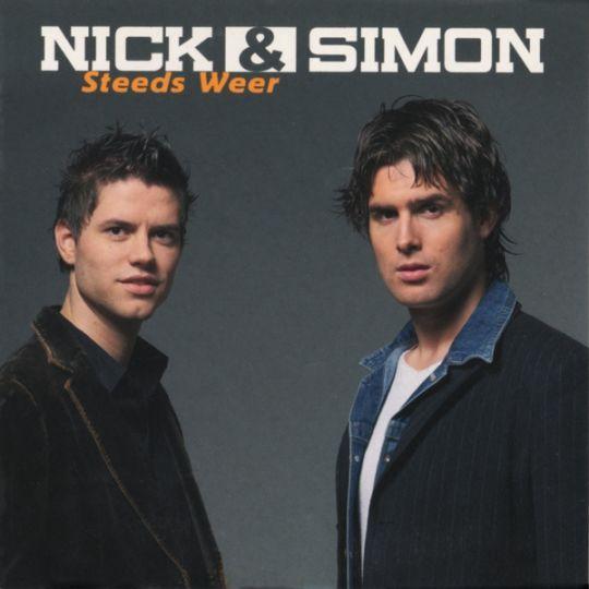 Coverafbeelding Steeds Weer - Nick & Simon