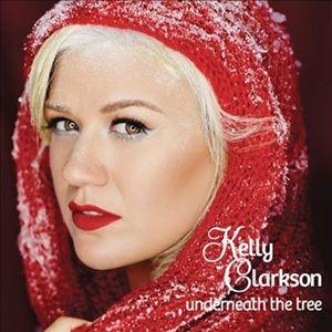 Coverafbeelding Underneath The Tree - Kelly Clarkson