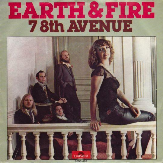 Coverafbeelding 7 8Th Avenue - Earth & Fire