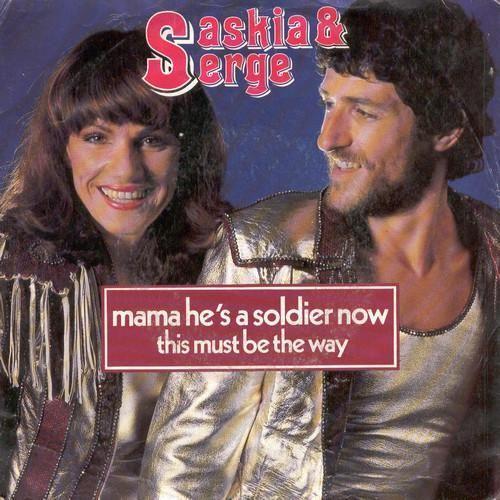 Coverafbeelding Mama He's A Soldier Now - Saskia & Serge