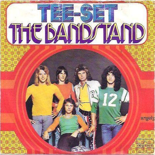 Coverafbeelding The Bandstand - Tee-Set