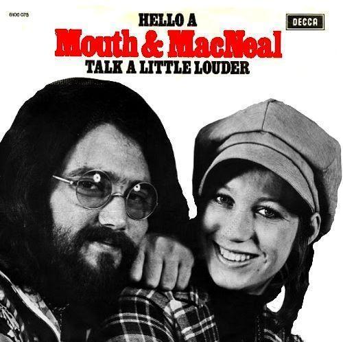 Coverafbeelding Hello A - Mouth & Macneal