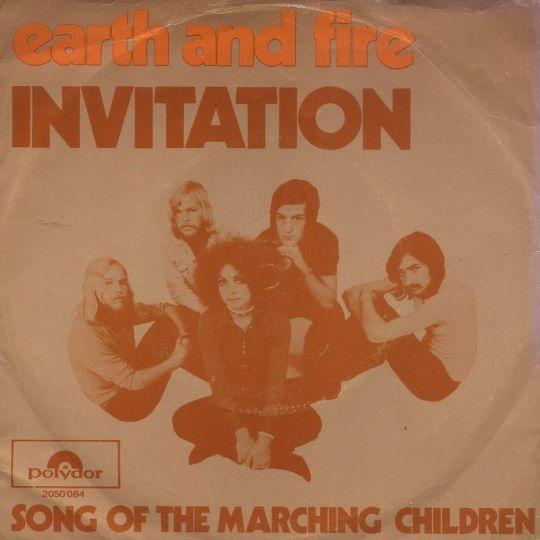 Coverafbeelding Invitation - Earth And Fire